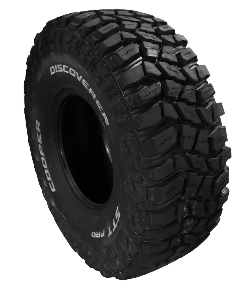 Cooper Discoverer STT Pro LT305/60R18/10