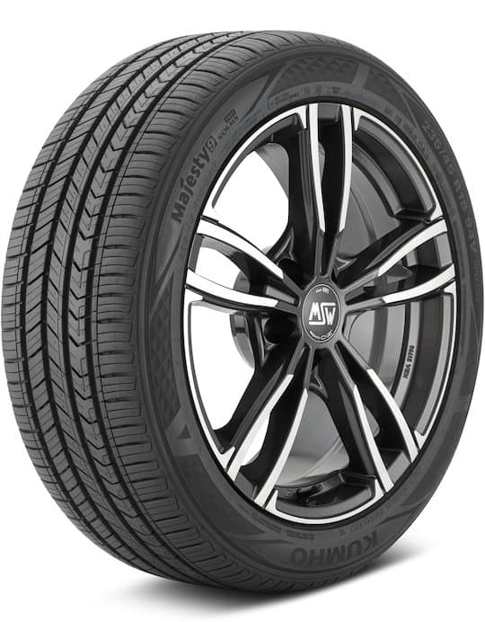 Kumho Solus TA91 235/45R18